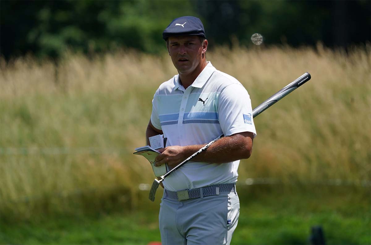 Who is the best tour player that amateurs can emulate?
