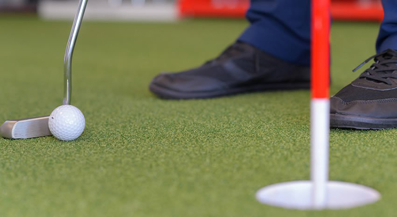 What’s a good indoor drill for a beginning golfer to work on their putting stroke?